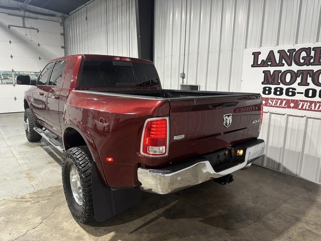 RAM 3500 4WD Mega Cab 160.5" Laramie 2016