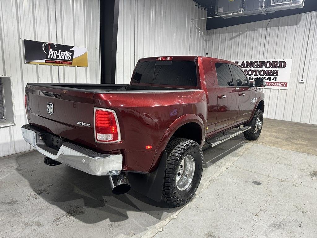 RAM 3500 4WD Mega Cab 160.5" Laramie 2016