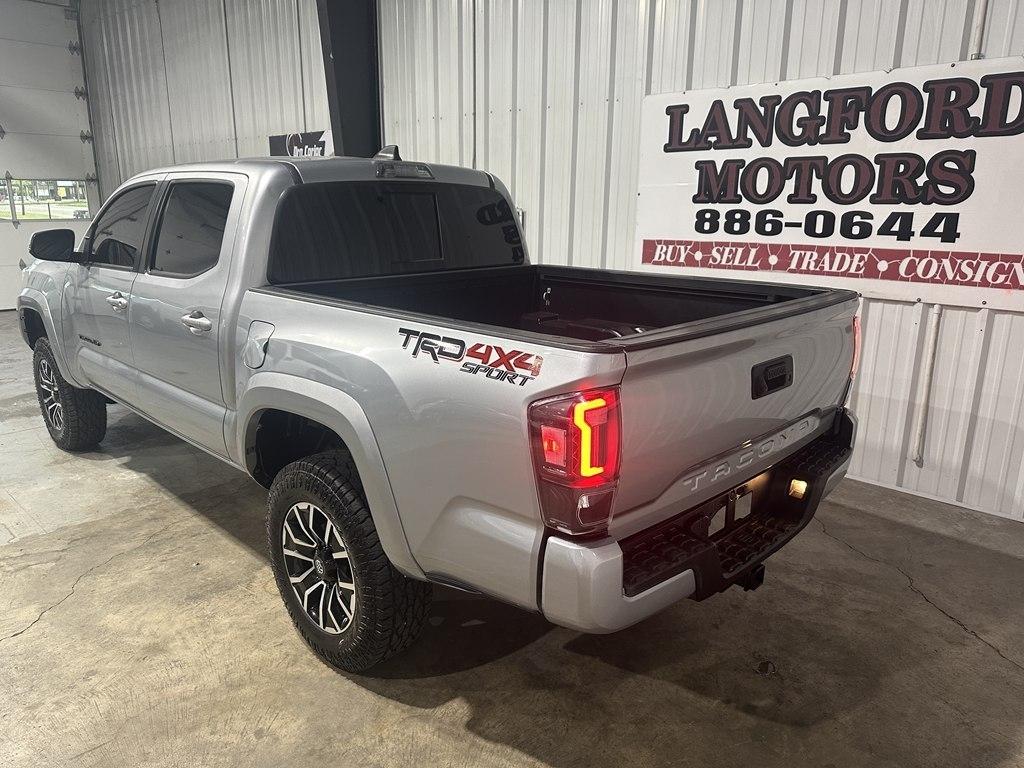 Toyota Tacoma 4WD TRD Sport Double Cab 5' Bed V6 AT (Natl) 2022