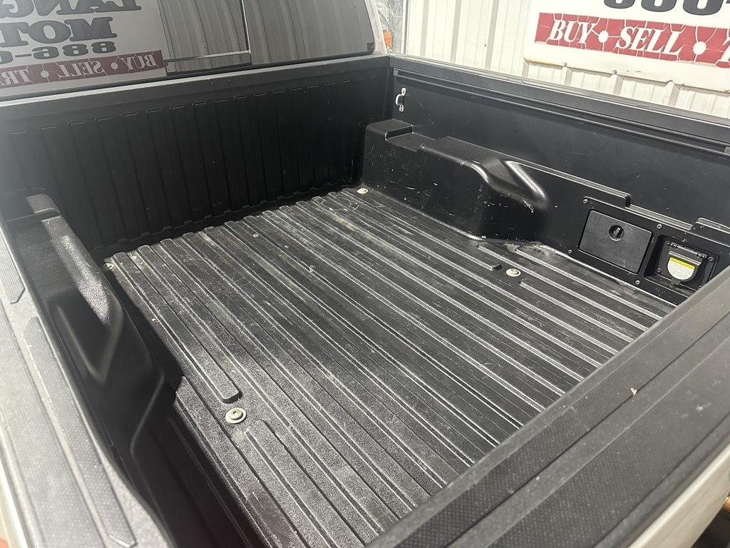 Toyota Tacoma 4WD TRD Sport Double Cab 5' Bed V6 AT (Natl) 2022