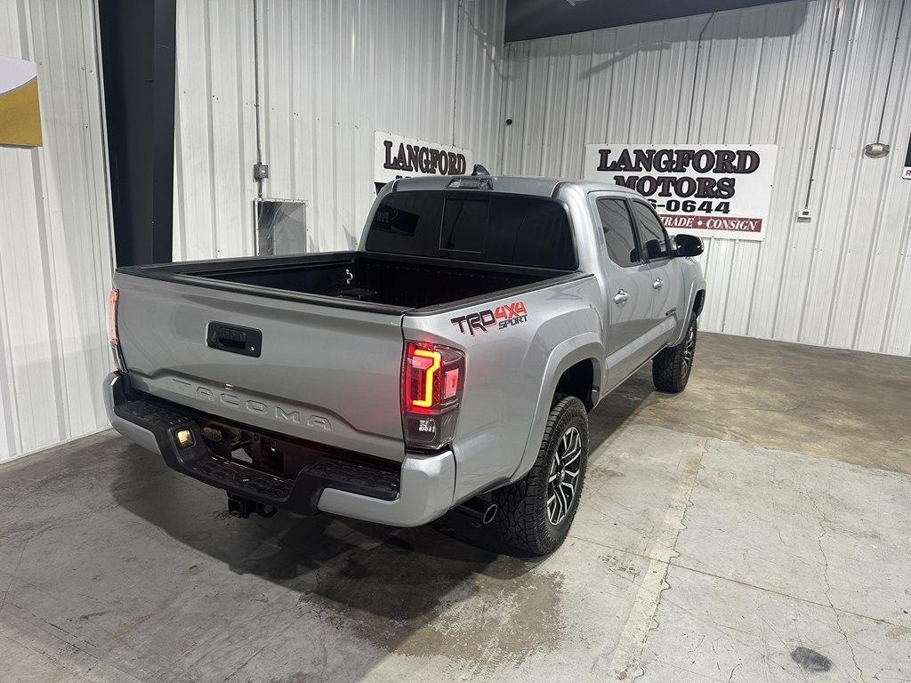 Toyota Tacoma 4WD TRD Sport Double Cab 5' Bed V6 AT (Natl) 2022