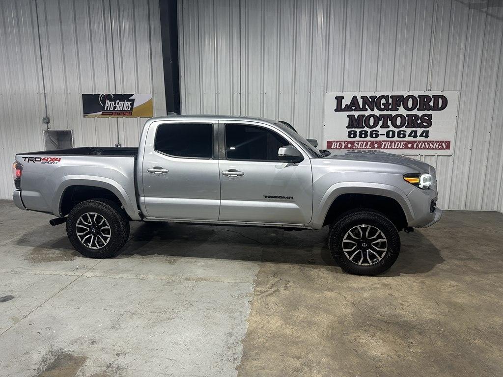 Toyota Tacoma 4WD TRD Sport Double Cab 5' Bed V6 AT (Natl) 2022