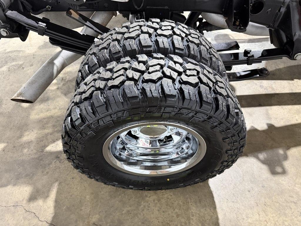 RAM 3500 Big Horn 4x4 Crew Cab 8' Box 2021