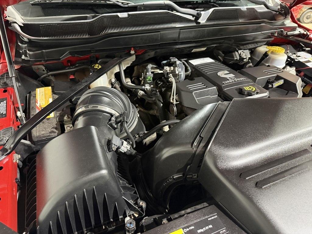 RAM 3500 Big Horn 4x4 Crew Cab 8' Box 2021