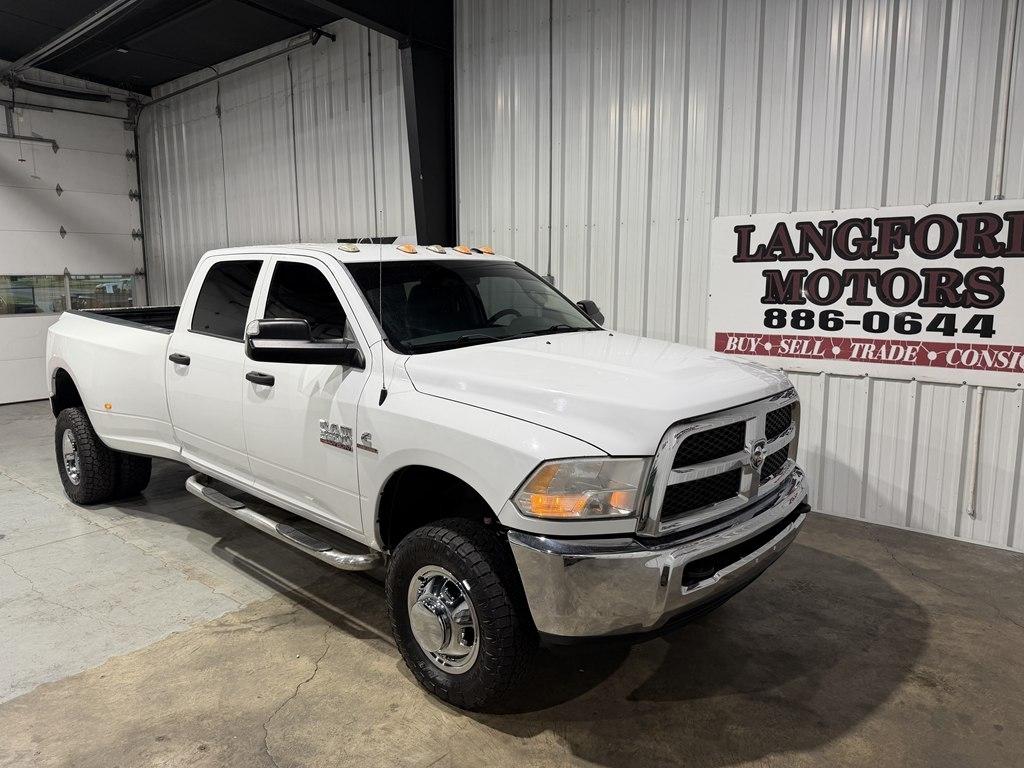 RAM 3500 Tradesman 4x4 Crew Cab 8' Box 2018