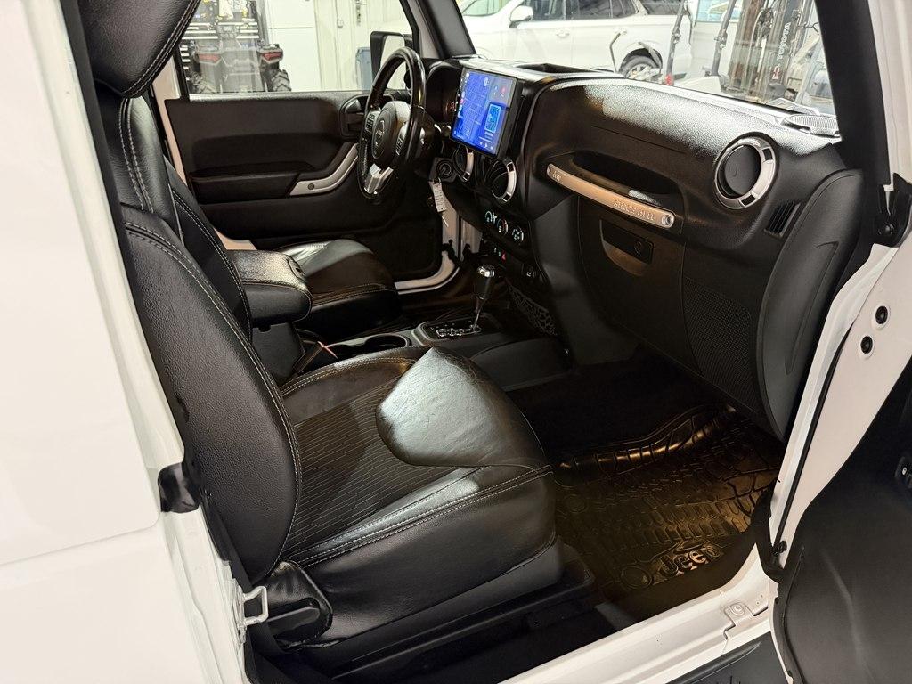 Jeep Wrangler 4WD 2dr Freedom Edition *Ltd Avail* 2015