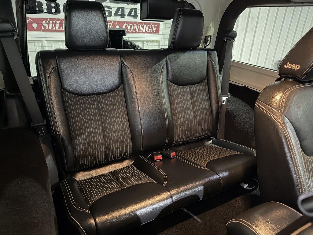 Jeep Wrangler 4WD 2dr Freedom Edition *Ltd Avail* 2015