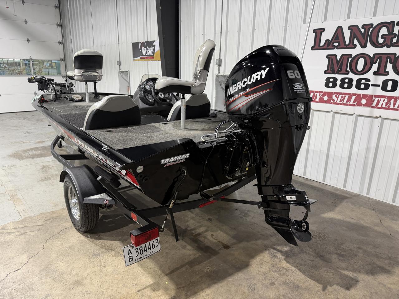 Tracker Pro Team 175  2018