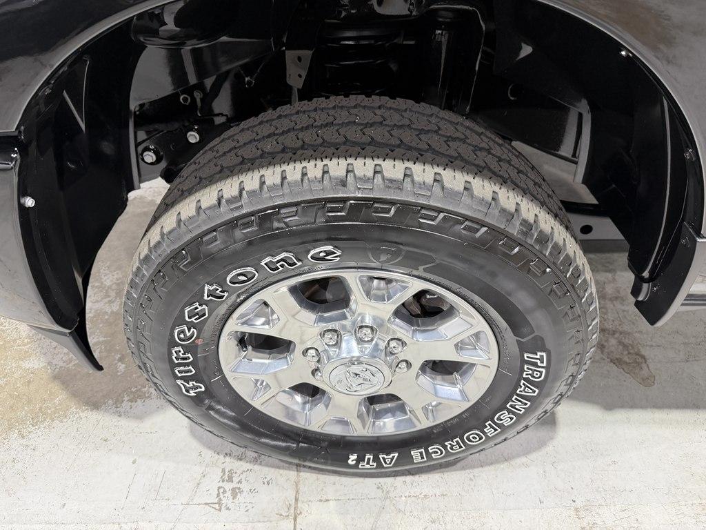 RAM 2500 Laramie 4x4 Crew Cab 6'4" Box 2024