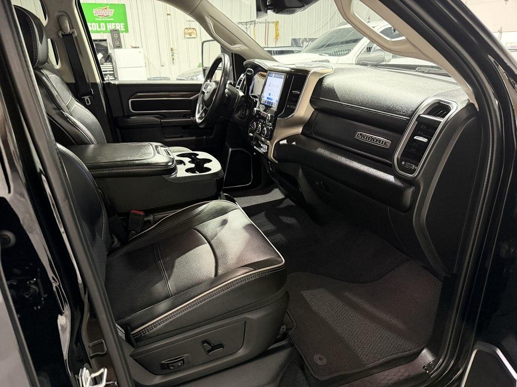 RAM 2500 Laramie 4x4 Crew Cab 6'4" Box 2024