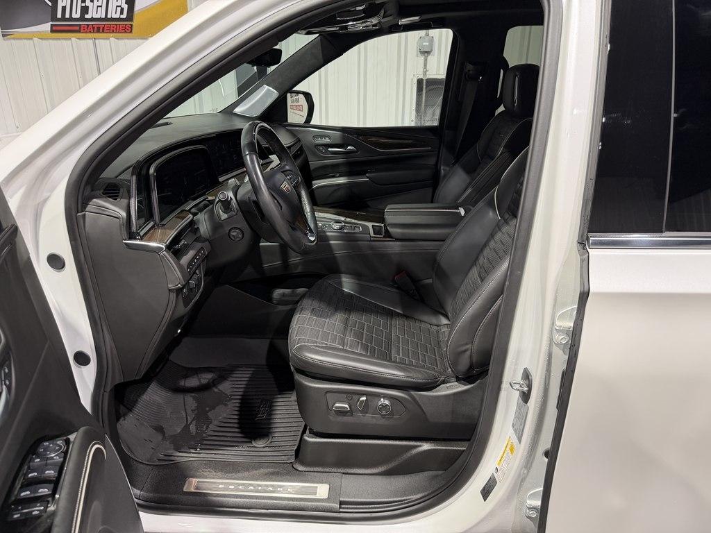 Cadillac Escalade 4WD 4dr Premium Luxury Platinum 2024