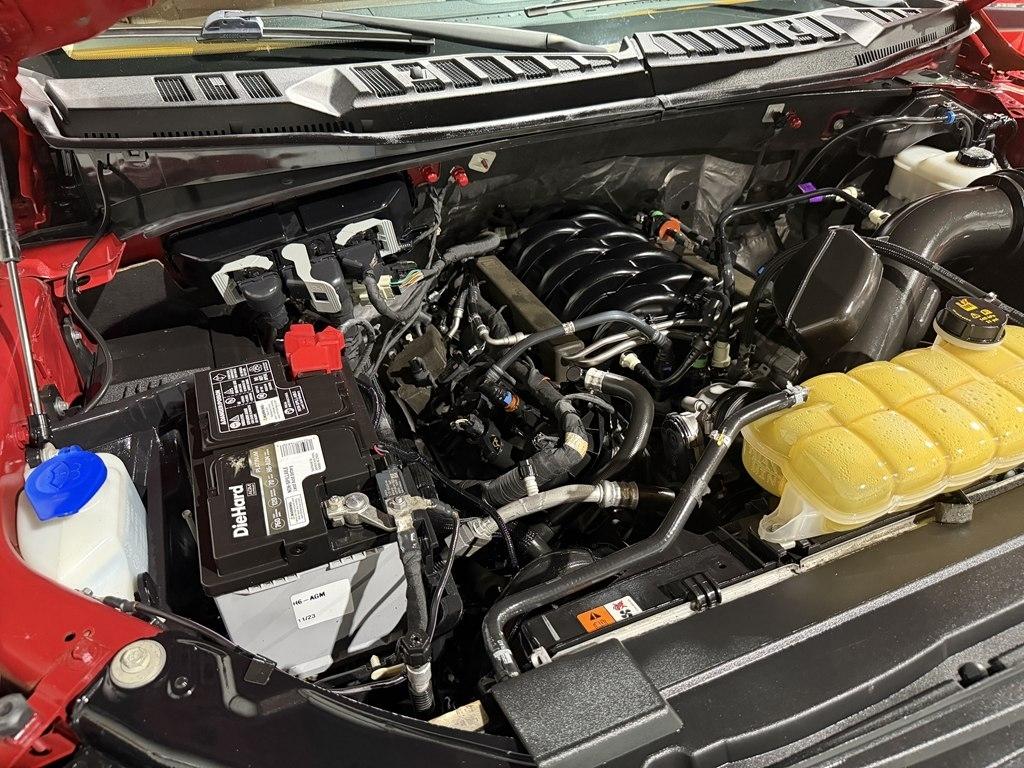 Ford F-150 photo 18