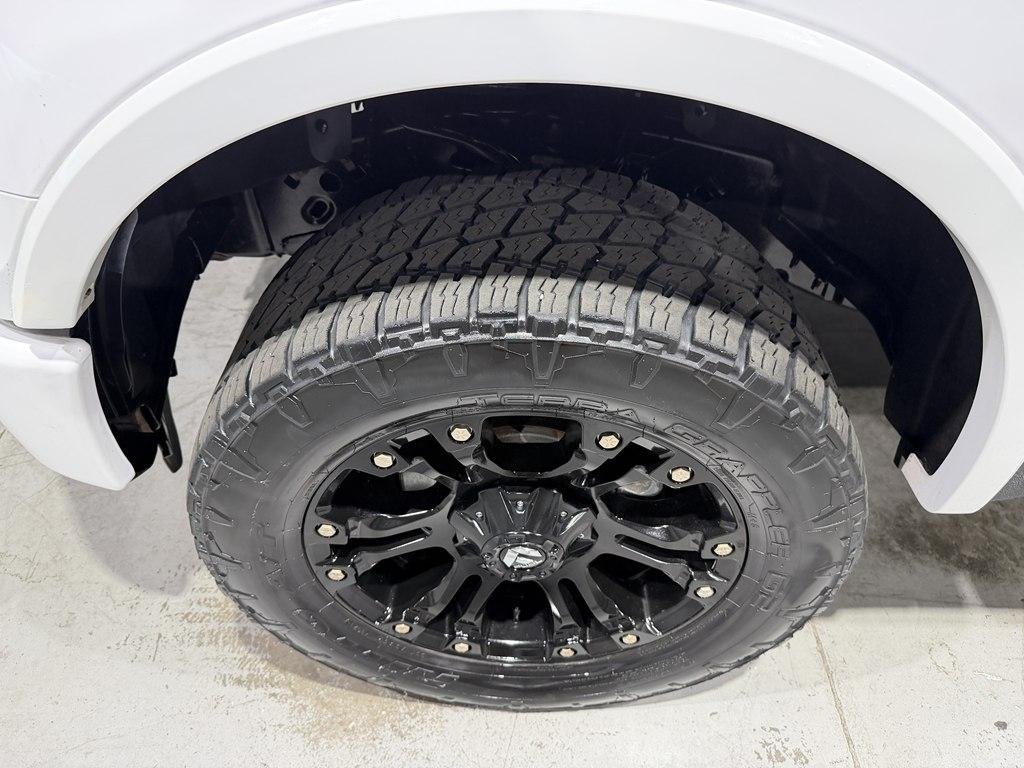 Ford F-150 photo 3
