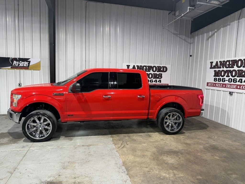 2015 Ford F-150 4WD SuperCrew 145" XLT