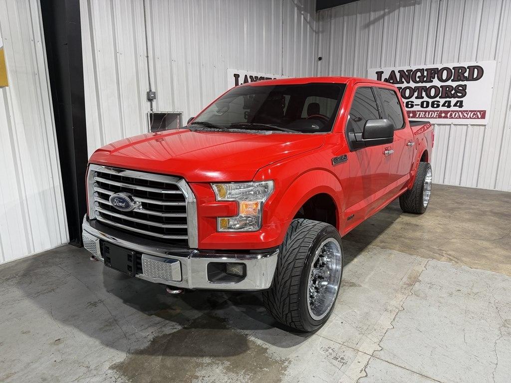 Ford F-150 photo 2