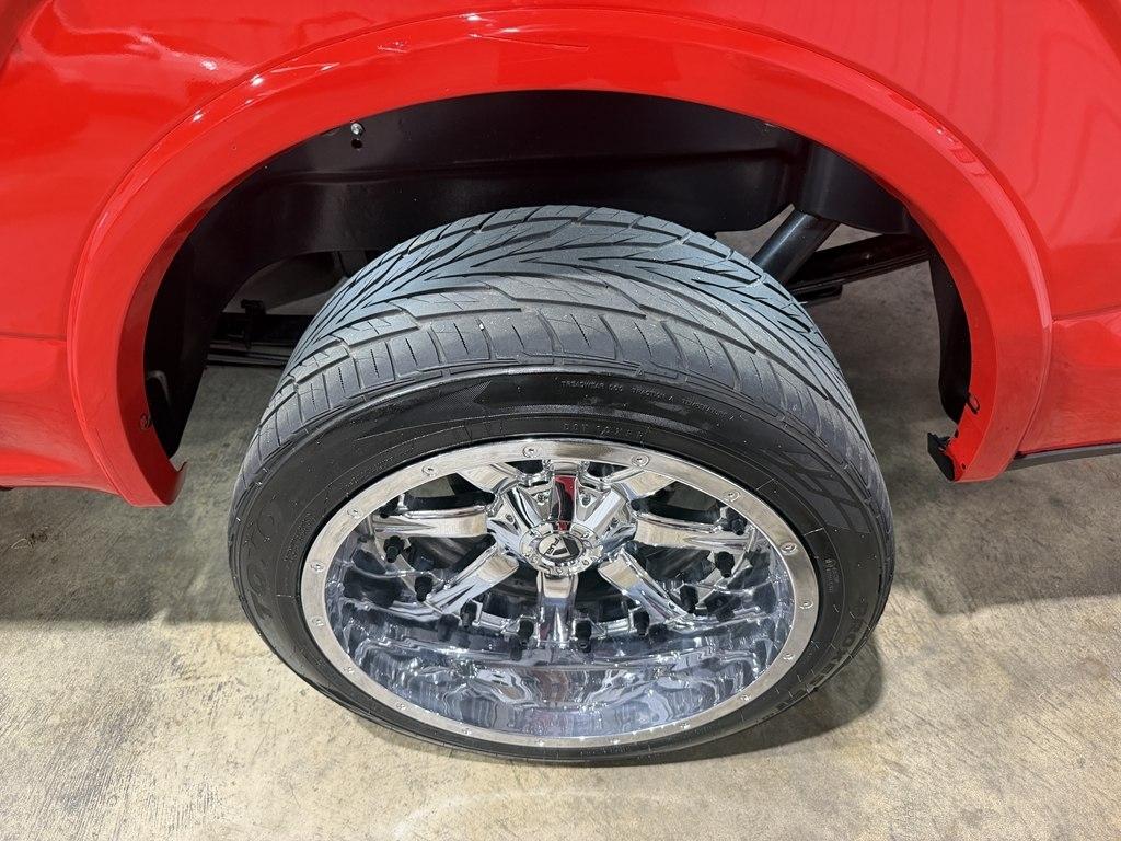 Ford F-150 photo 4
