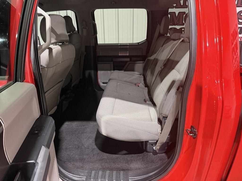 Ford F-150 photo 12