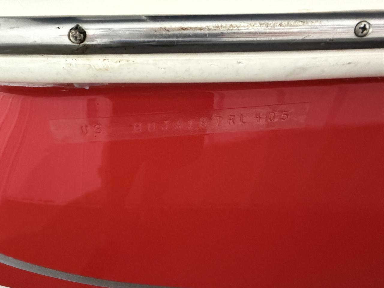 Tahoe 254  2005