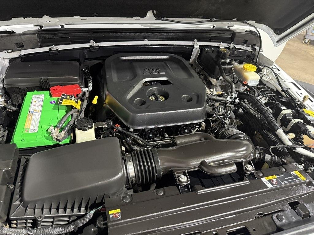 Jeep Wrangler photo 18