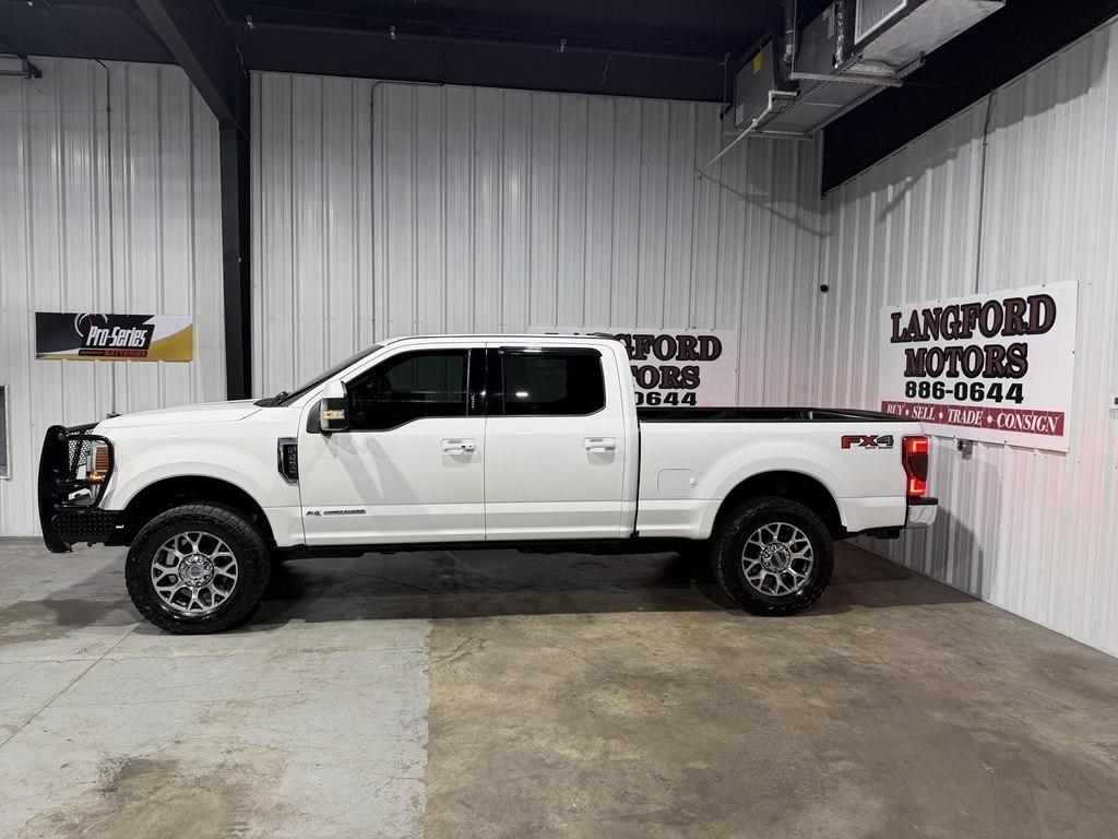 Ford Super Duty F-250 SRW Lariat 4WD Crew Cab 6.75' Box 2022
