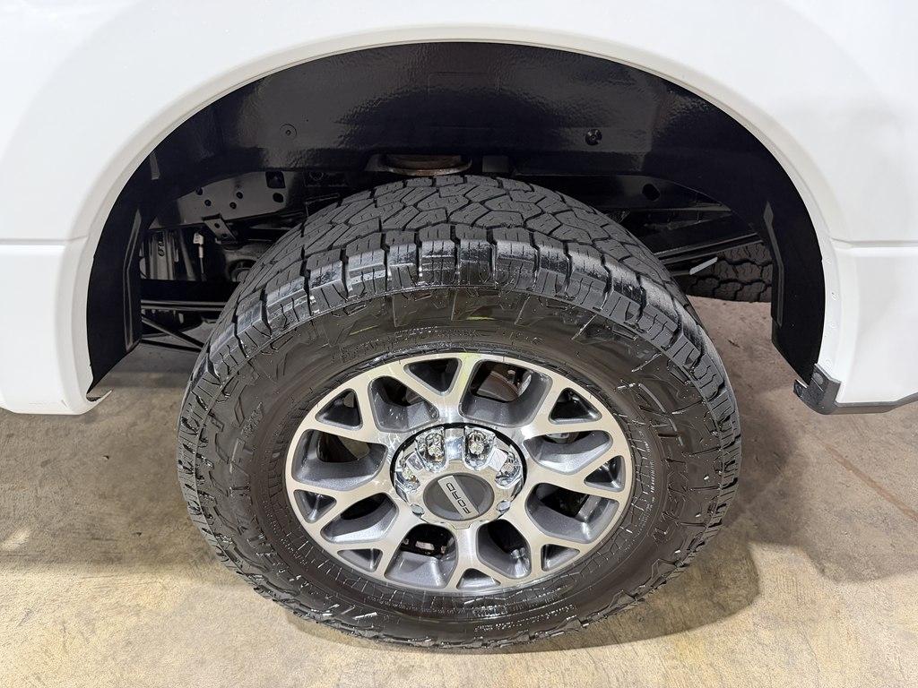 Ford Super Duty F-250 SRW Lariat 4WD Crew Cab 6.75' Box 2022