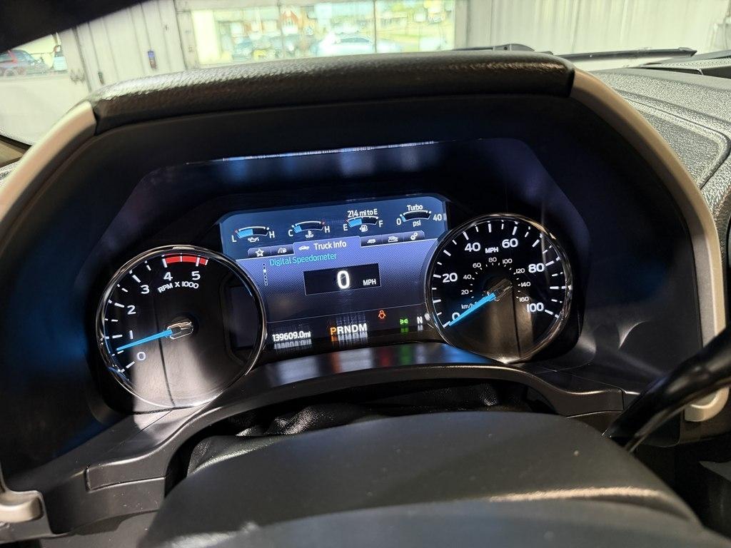 Ford Super Duty F-250 SRW Lariat 4WD Crew Cab 6.75' Box 2022