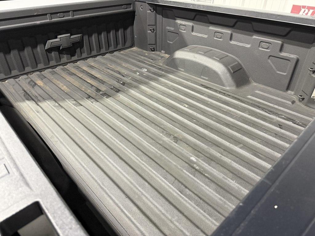 Chevrolet Silverado photo 4