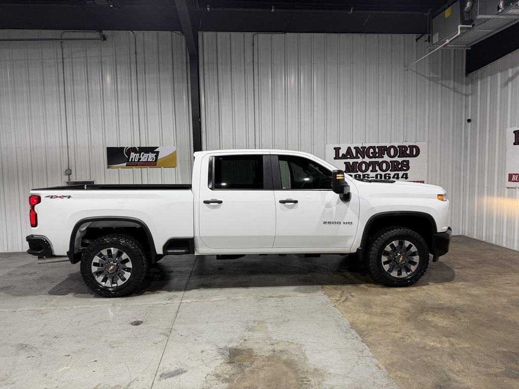 Chevrolet Silverado photo 20