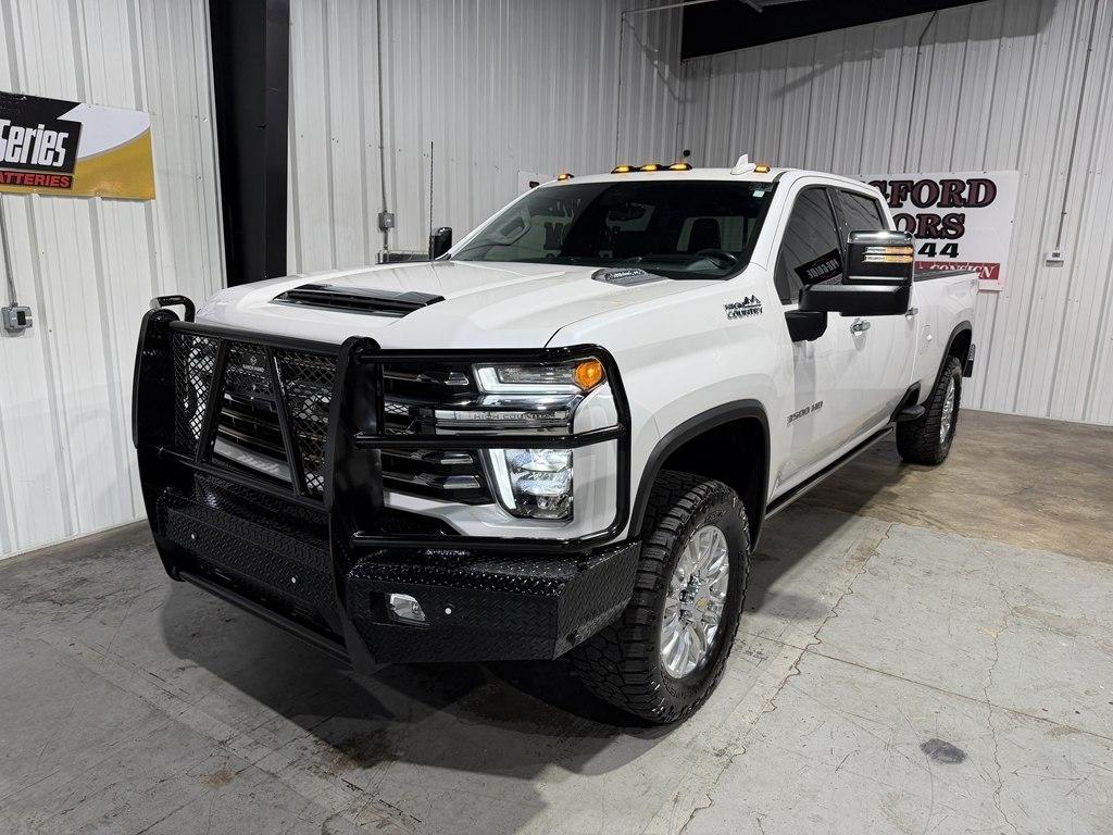 Chevrolet Silverado HD photo 2