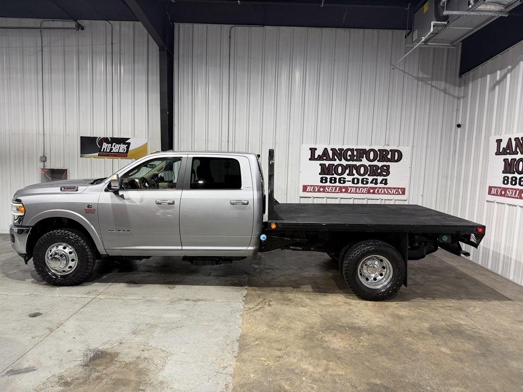 2022 RAM 3500 Chassis Cab Laramie 4WD Crew Cab 60" CA 172.4" WB