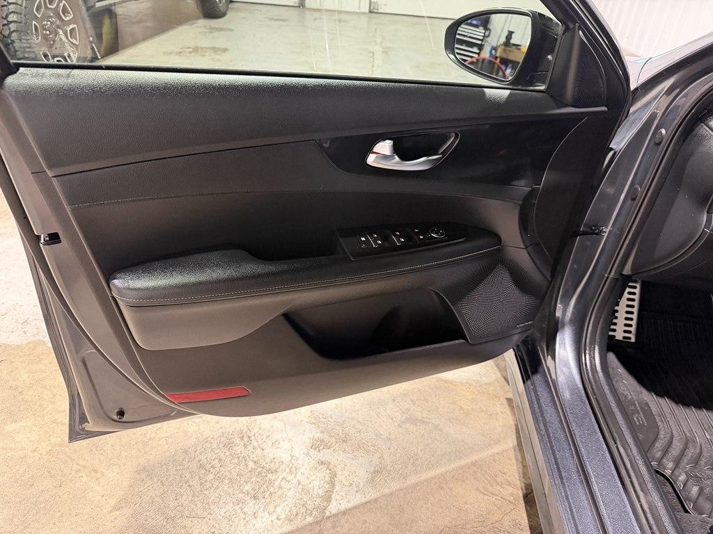 Kia Forte photo 13