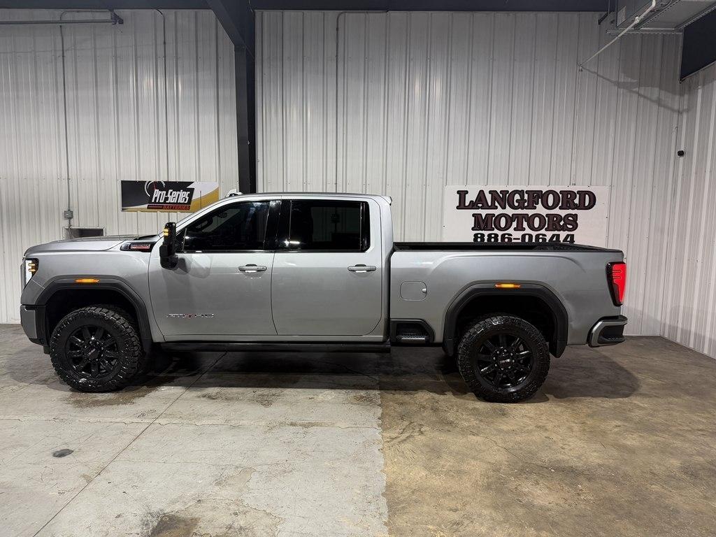 2024 GMC Sierra 2500HD 4WD Crew Cab 159" AT4