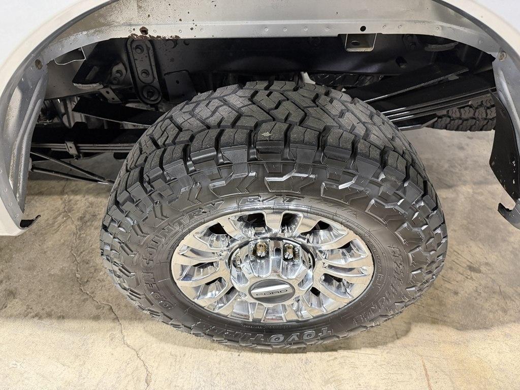 Ford F-350 photo 4