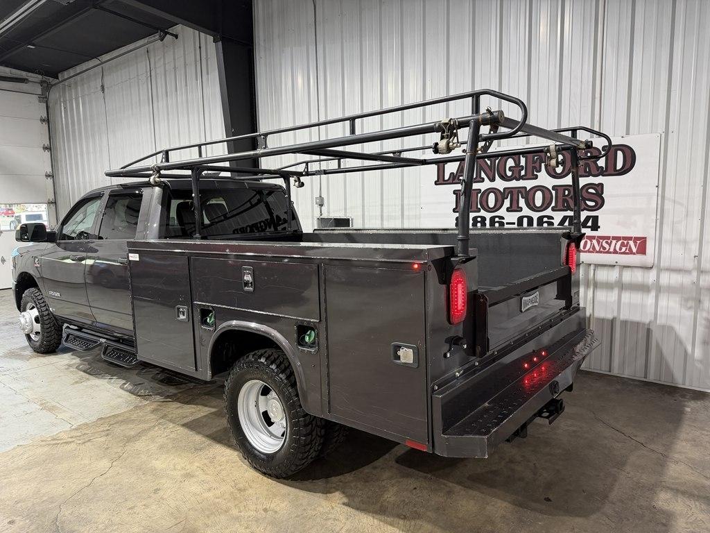 RAM 3500 Chassis Cab Tradesman 4WD Crew Cab 60" CA 172.4" WB 2019