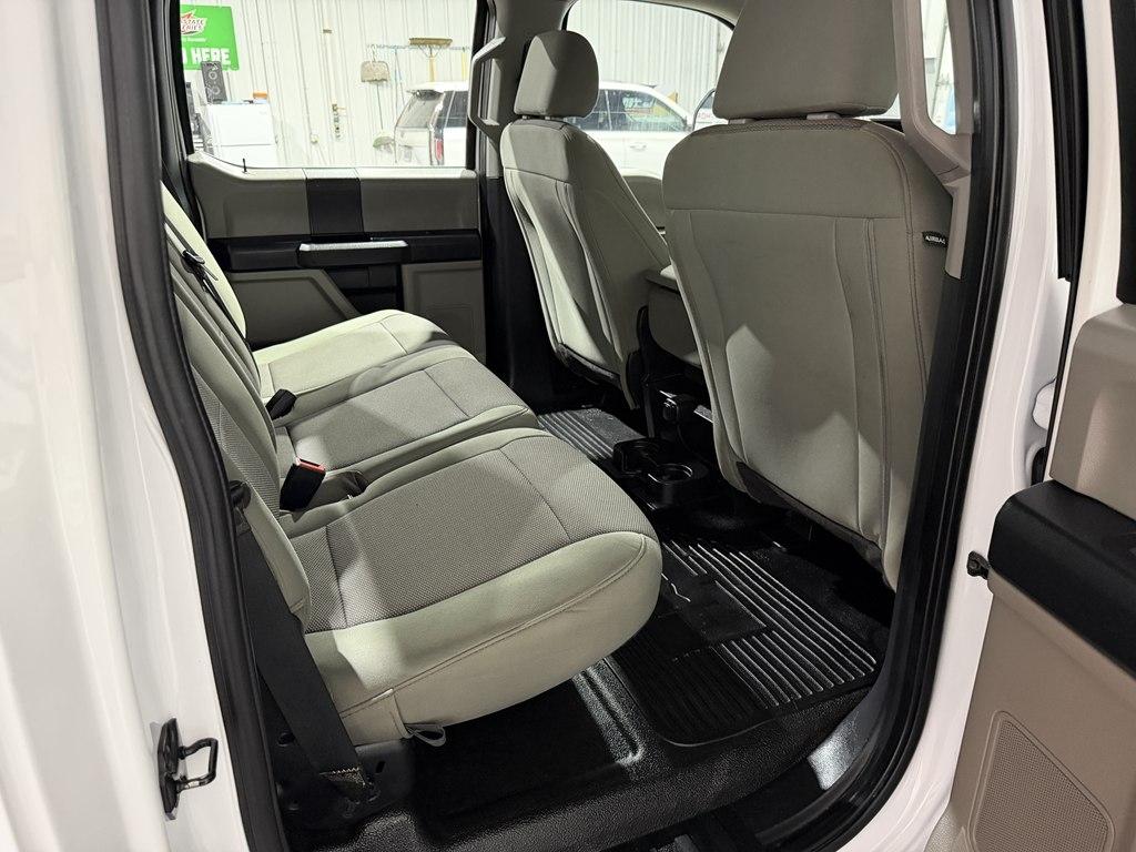 Ford F-350 photo 8