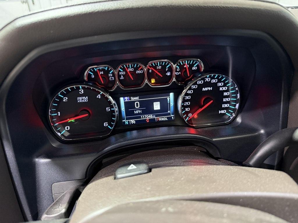 GMC Sierra HD photo 16