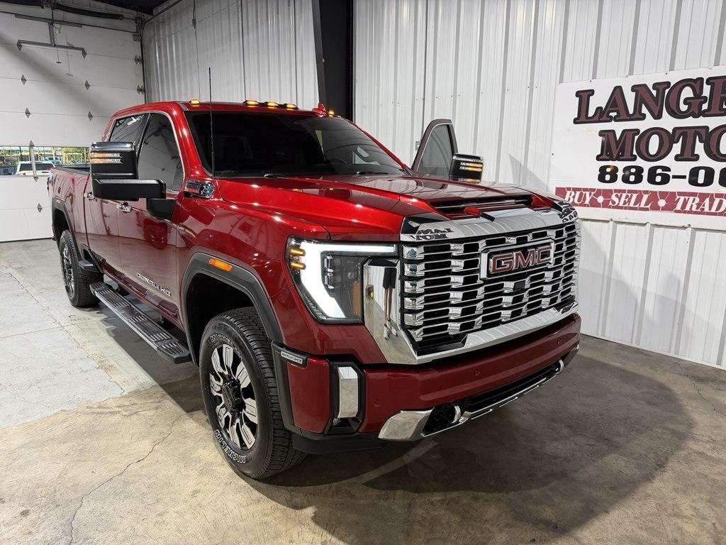 GMC Sierra 2500HD Denali Crew Cab 4WD SB 2024