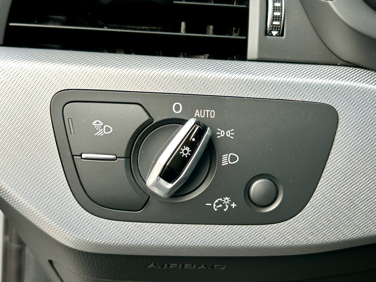 Audi A4 2.0 TFSI Premium Plus quattro 7A 2018