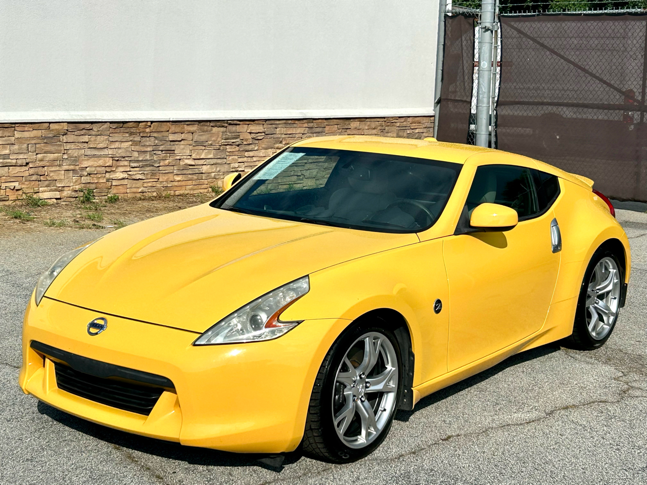 Nissan 370Z Coupe Touring Manual 2009