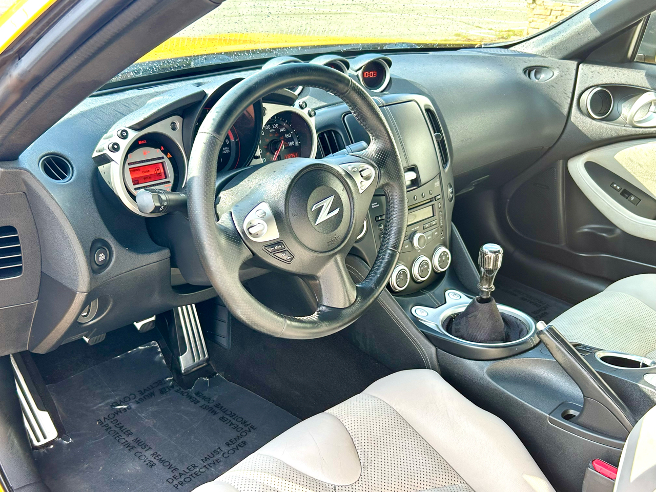 Nissan 370Z Coupe Touring Manual 2009