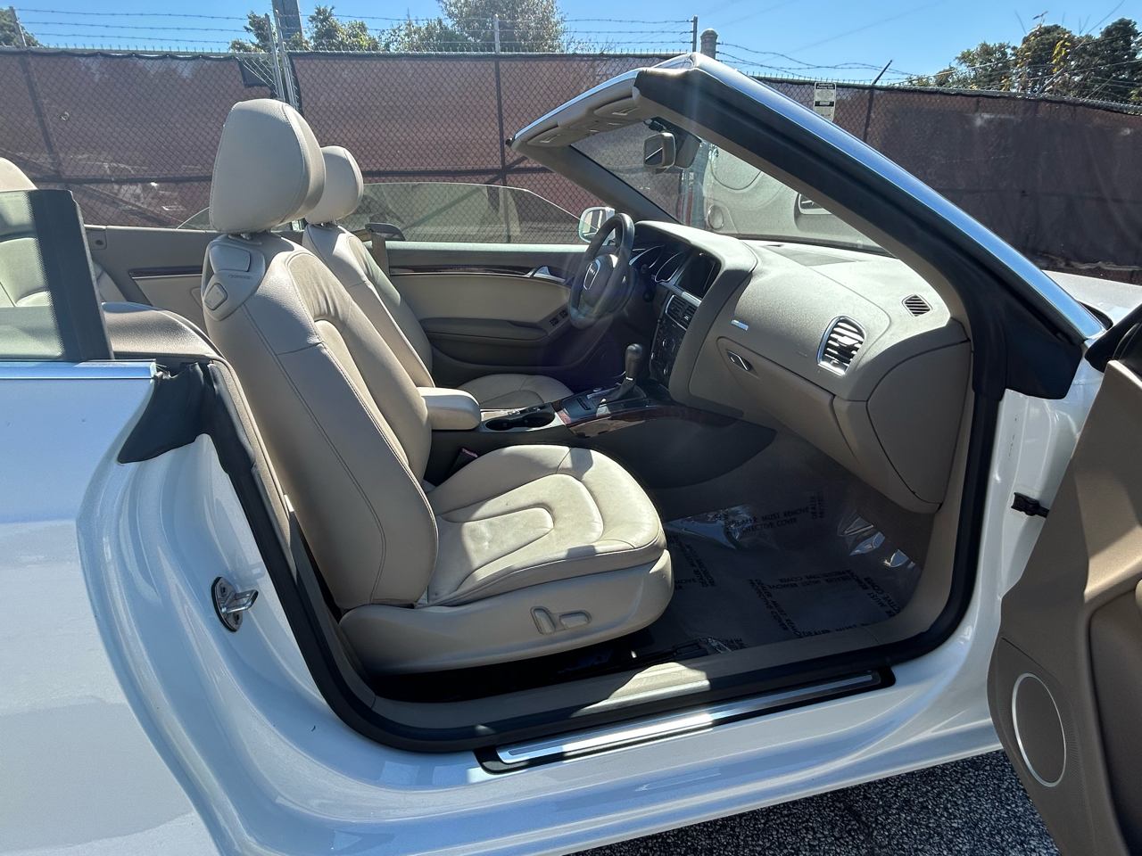 Audi A5 Cabriolet 2.0T FrontTrak Multitronic 2012 Audi A5 Cabriolet 2.0T FrontTrak Multitronic 2012
