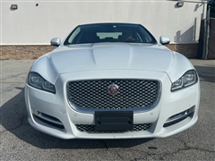 2017 Jaguar XJ-Series 