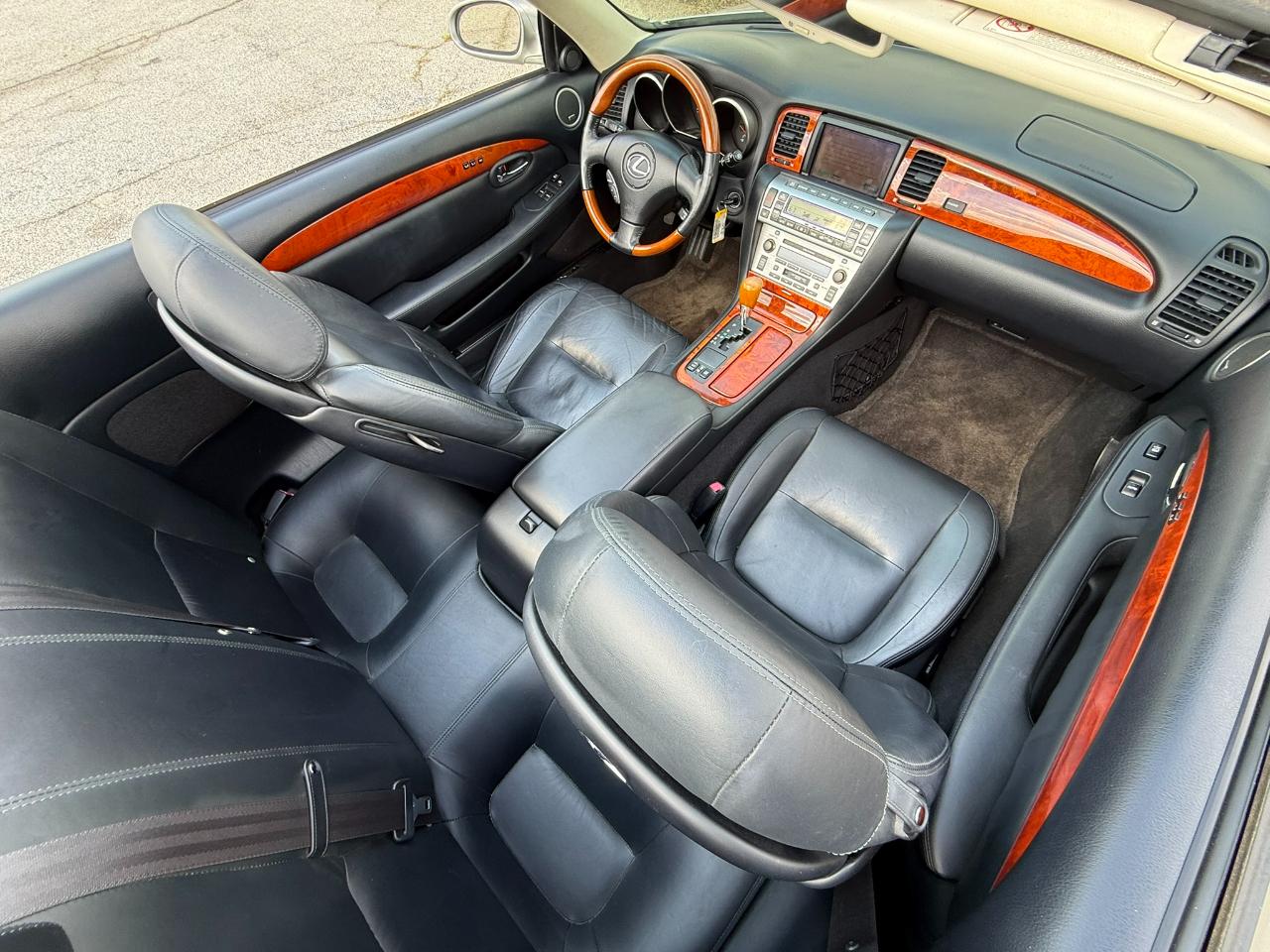 Lexus SC 430 Convertible 2005