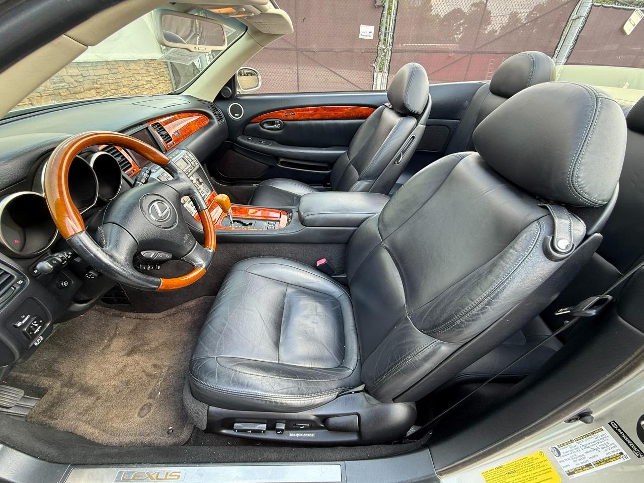 Lexus SC 430 Convertible 2005