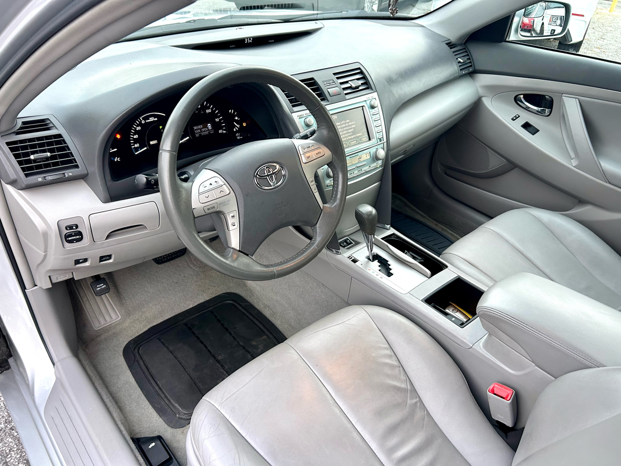 Toyota Camry Hybrid Sedan 2007