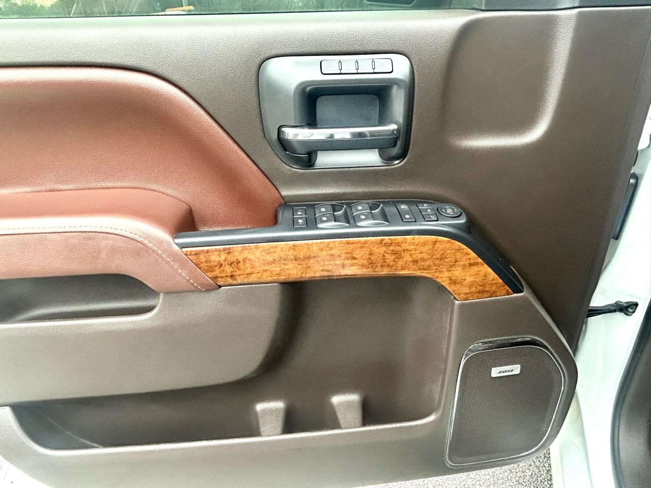 Chevrolet Silverado 1500 High Country Crew Cab Short Box 2WD 2017