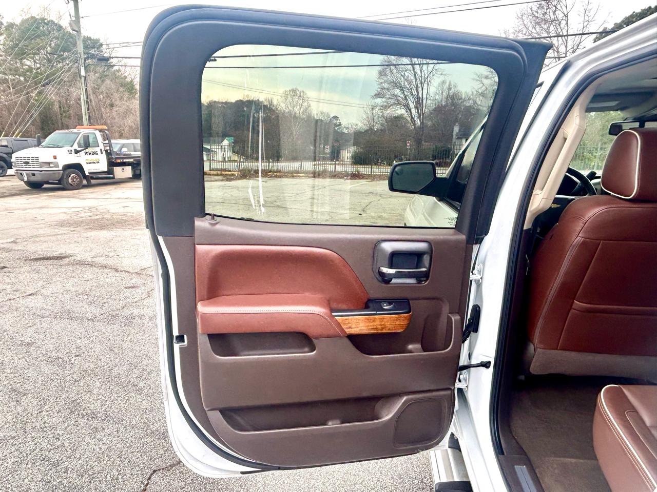 Chevrolet Silverado 1500 High Country Crew Cab Short Box 2WD 2017