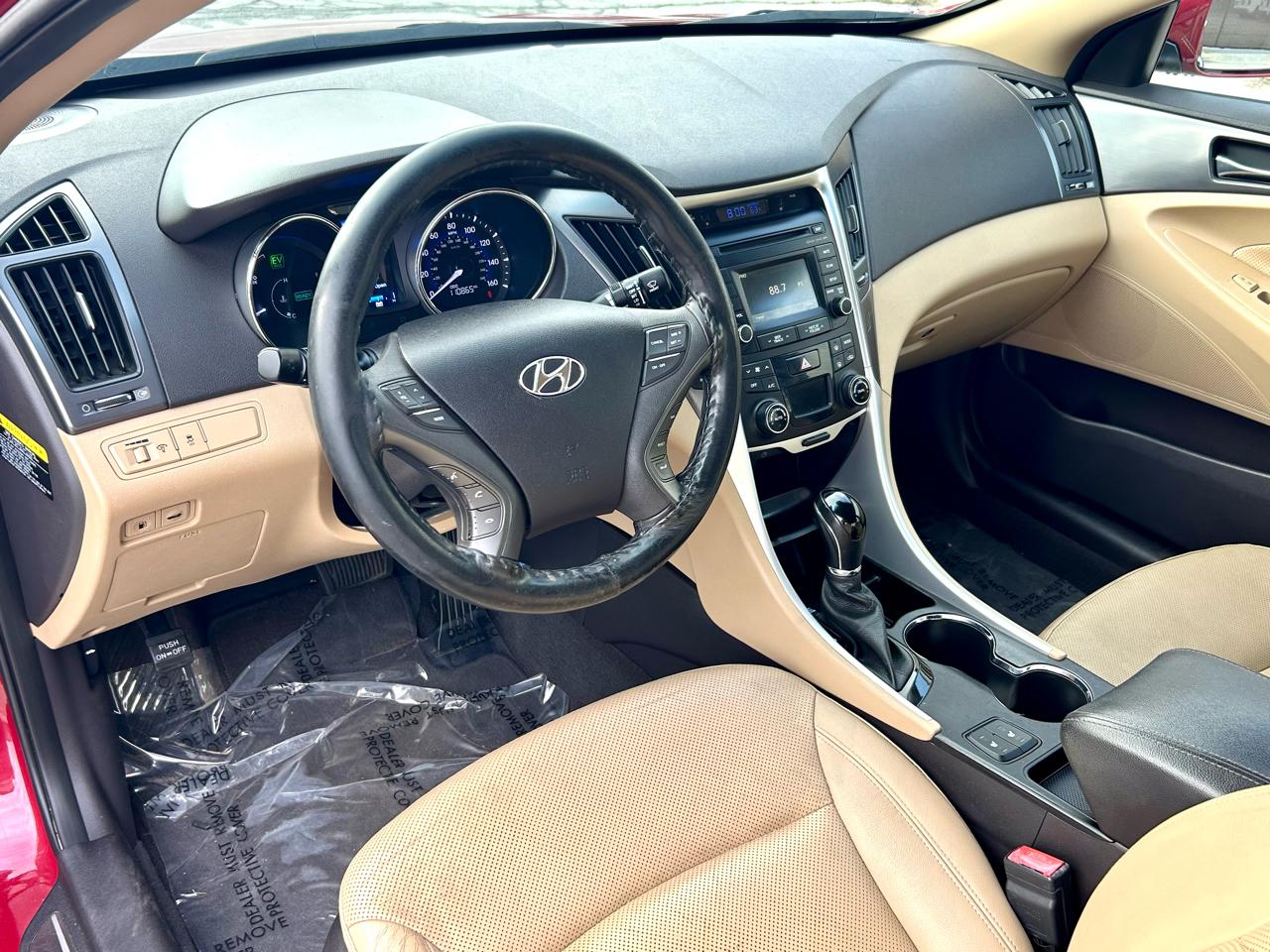 Hyundai Sonata Hybrid Sedan 2015