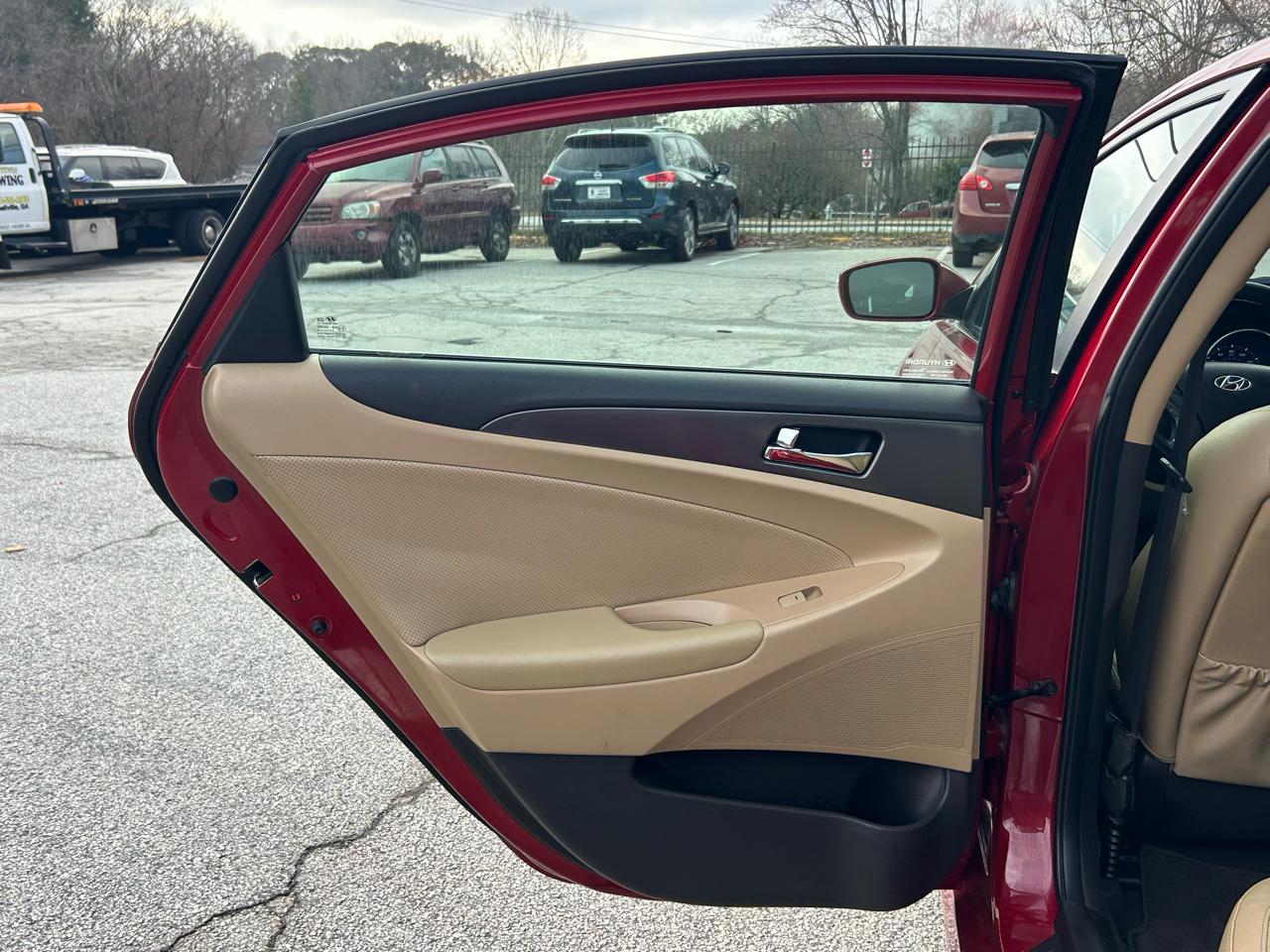 Hyundai Sonata Hybrid Sedan 2015