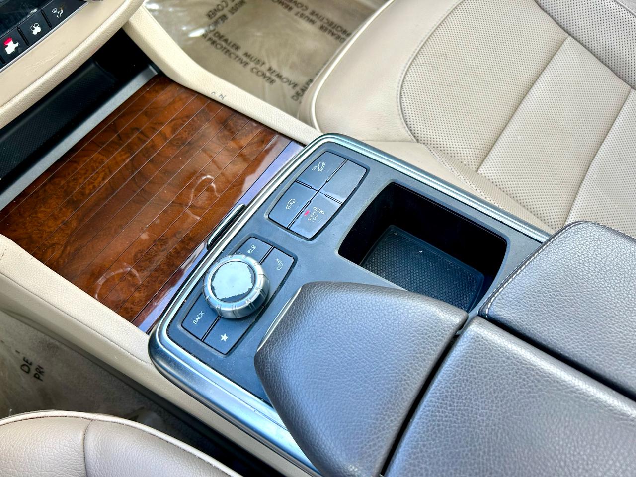 Mercedes-Benz GL-Class GL550 4MATIC 2013